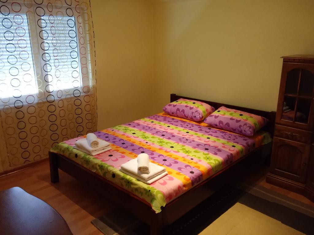 Apartments Old Town โมสตาร์ ภายนอก รูปภาพ